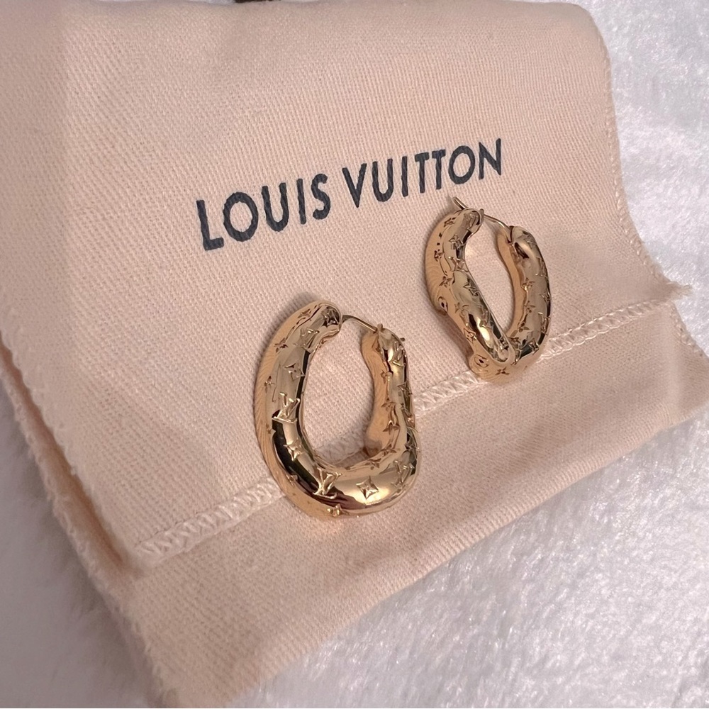 LV NANOGRAM HOOPS | RARE - Picture 3 of 4